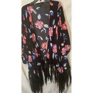 Torrid Black/Pink Floral Fringed Kimono Shaw Size 4
